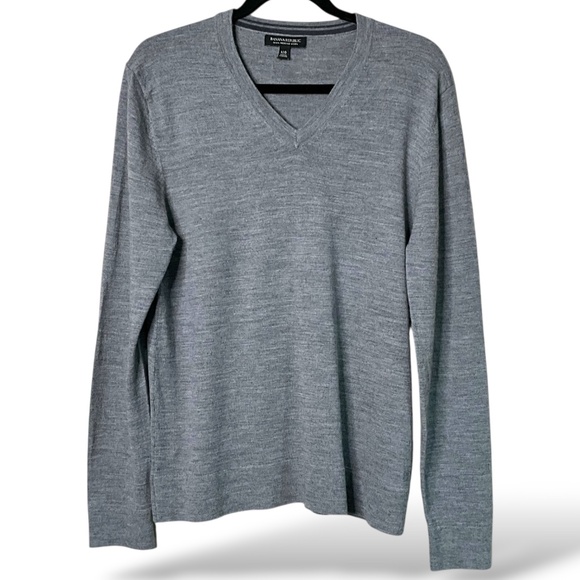 BANANA REPUBLIC 100% Merino Wool Grey Vee Neck Long Sleeve Sweater Sz L - Picture 1 of 10